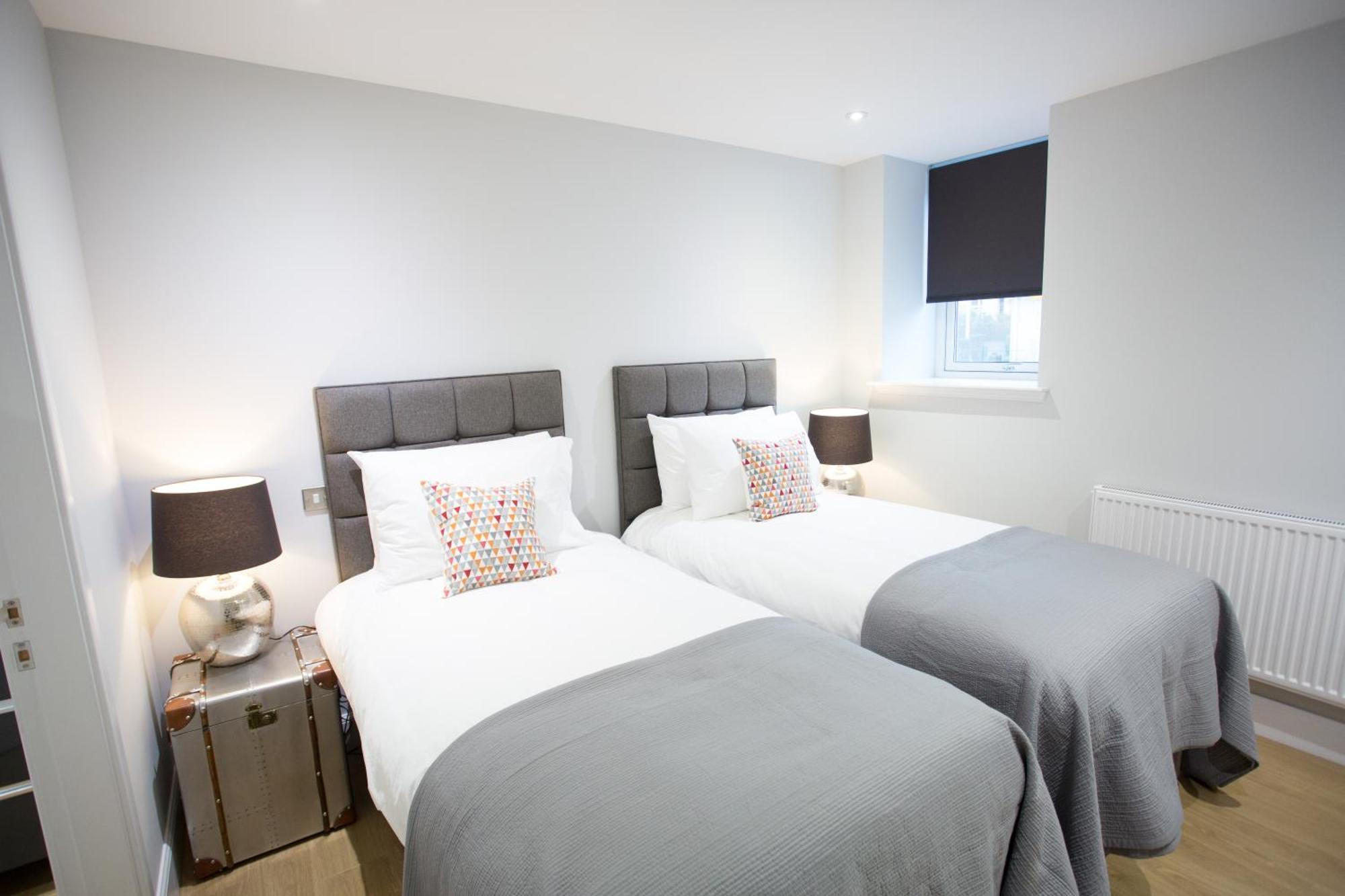 Glenmoriston Town House Apartments Inverness Habitación foto