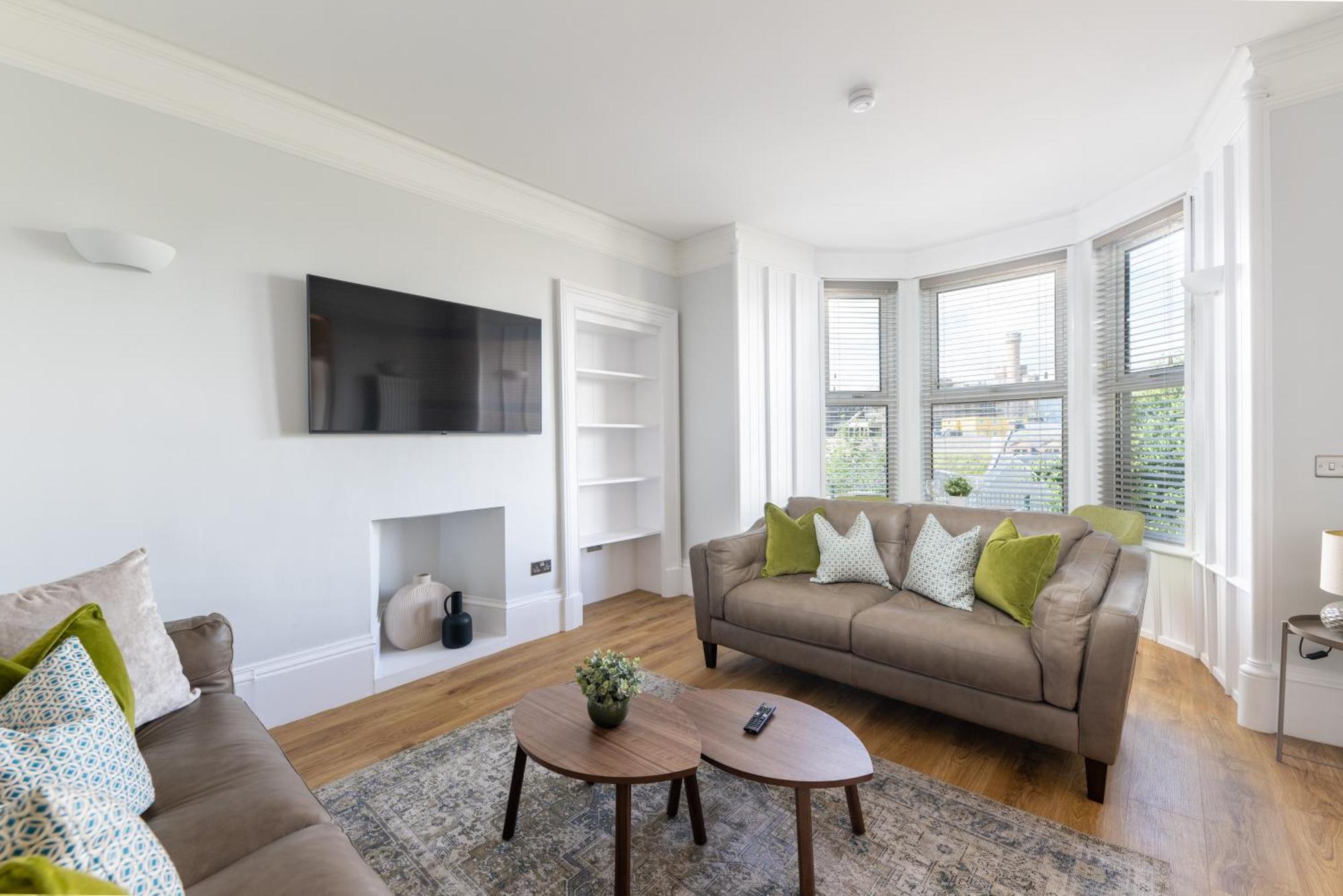 Glenmoriston Town House Apartments Inverness Exterior foto