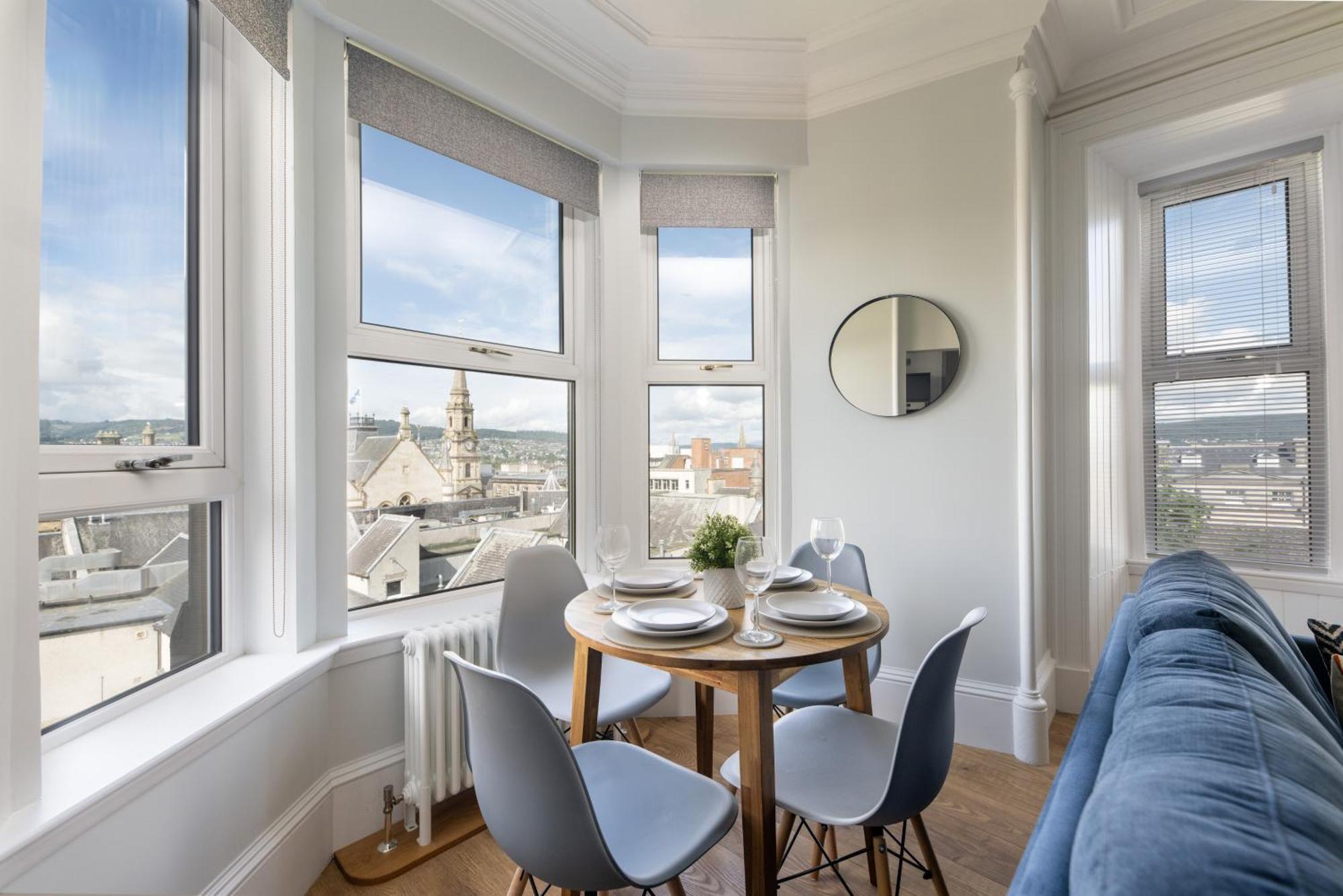 Glenmoriston Town House Apartments Inverness Exterior foto