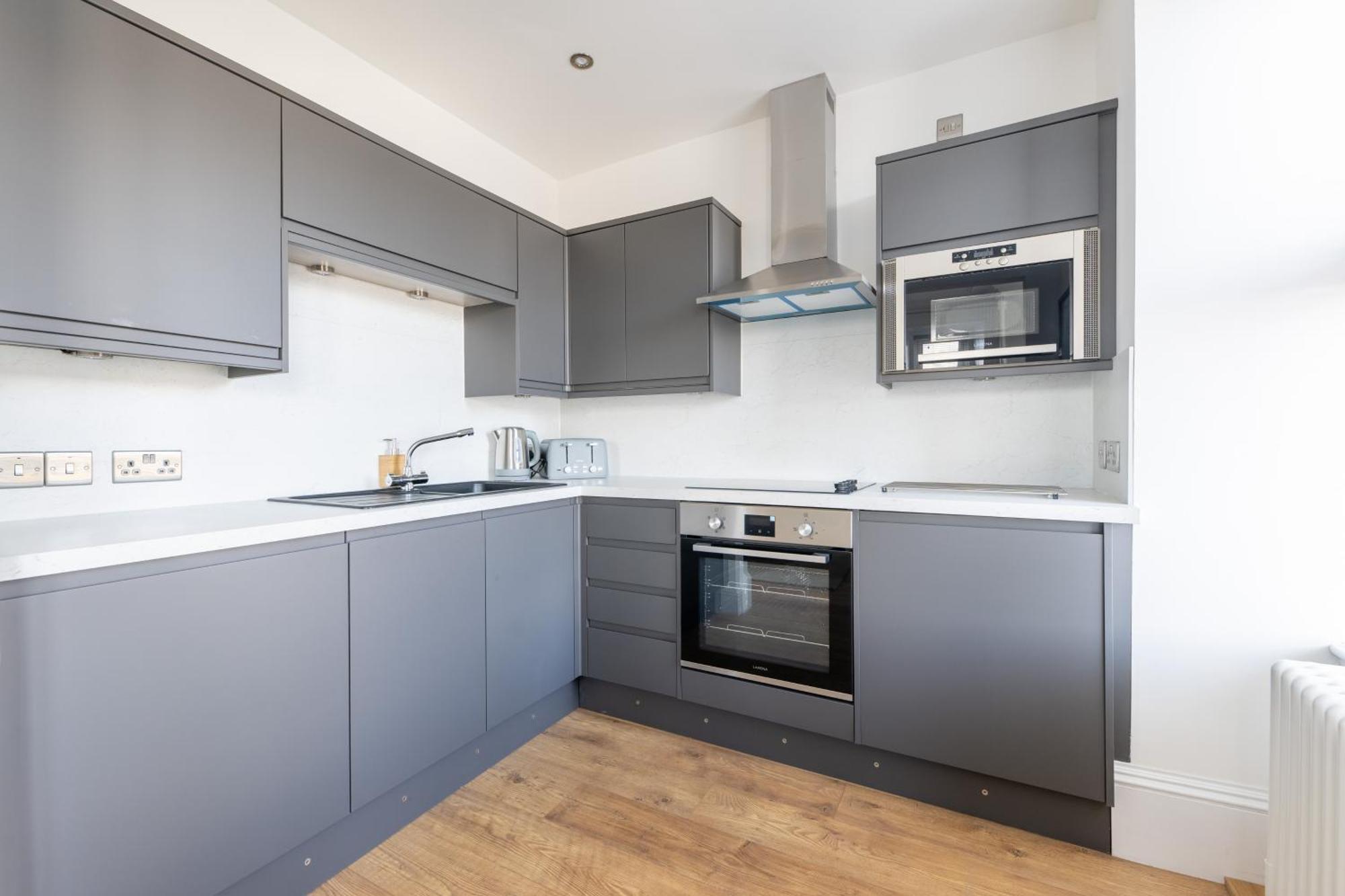 Glenmoriston Town House Apartments Inverness Exterior foto